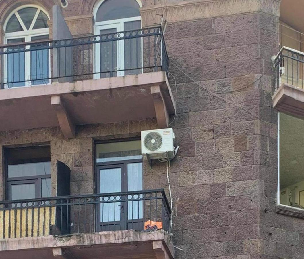 Infinity Hostel & Tour Erivan Dış mekan fotoğraf