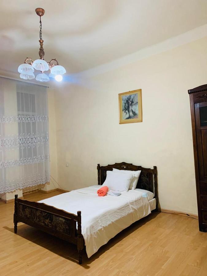 Infinity Hostel & Tour Erivan Dış mekan fotoğraf